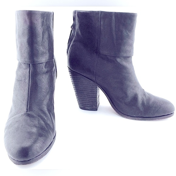 Rag & Bone Newbury Black Leather Chelsea Ankle Boots - Picture 1 of 10
